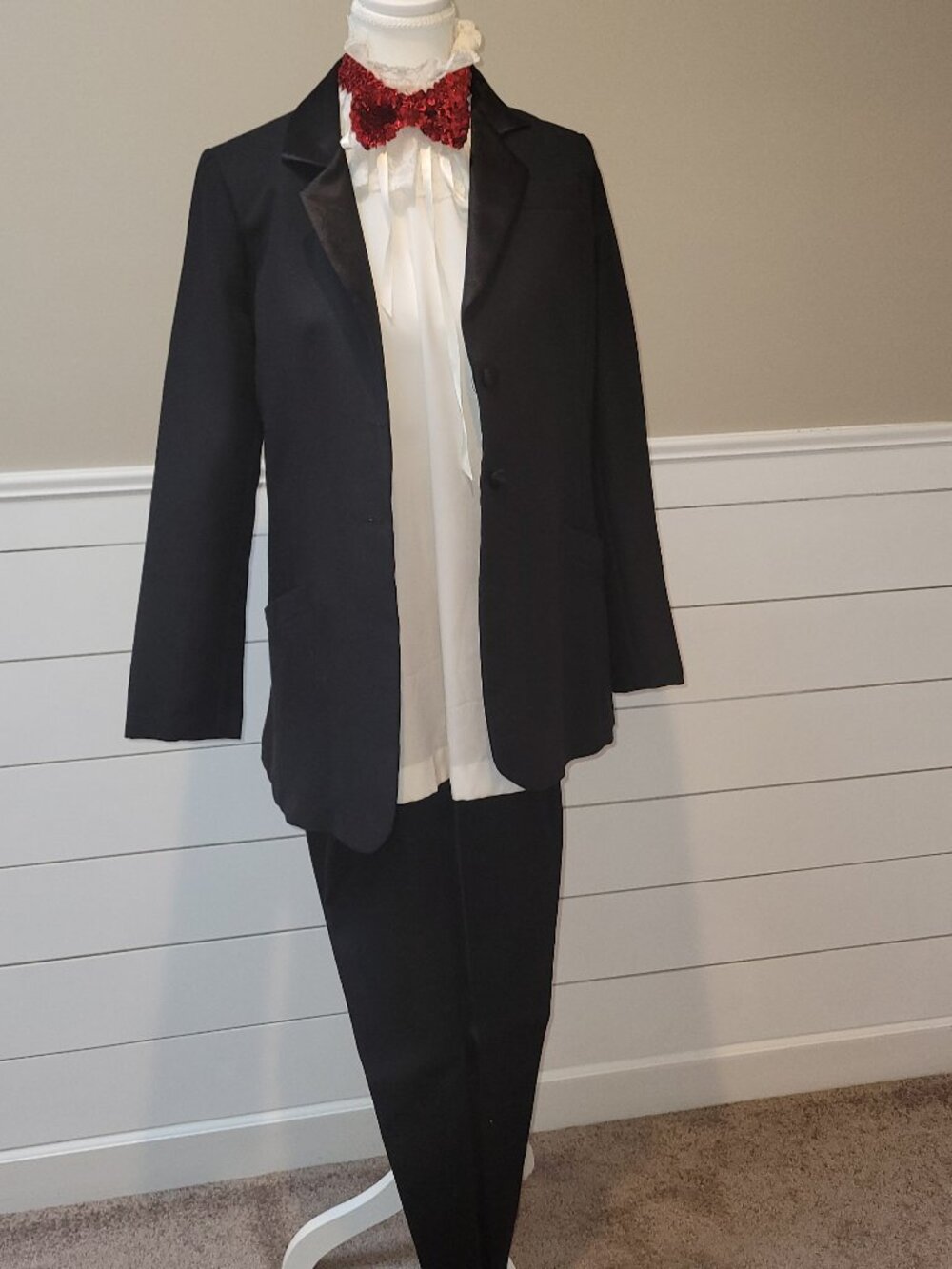 Black Maternity Tuxedo w/Blouse-Size 6 Jacket/Size 8 Pants & M Size White Blouse